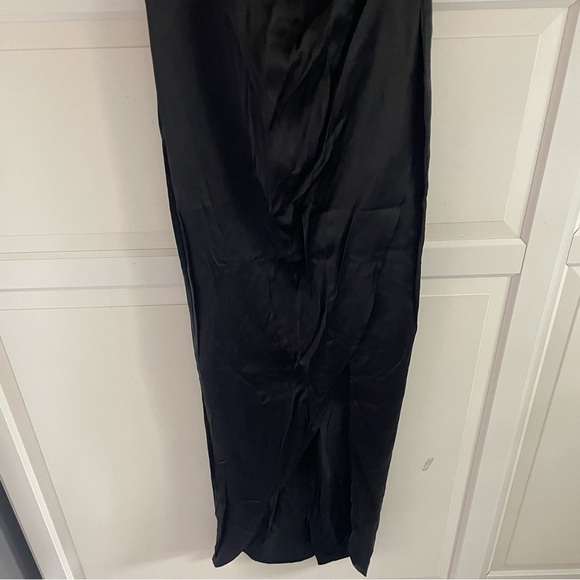 New! Nookie Virtue Black Satin One Shoulder Long Gown Maxi Dress 37680 - Picture 7 of 12